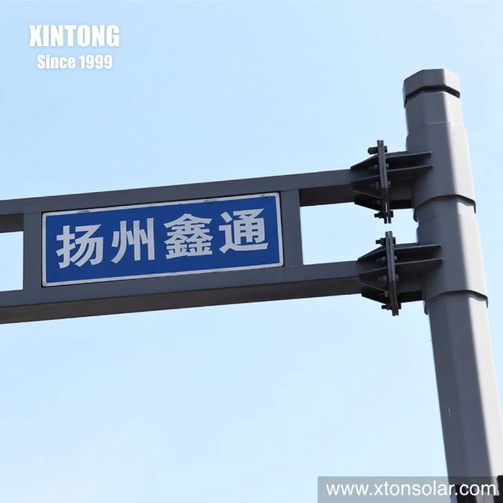 Traffic Signal Light Pole