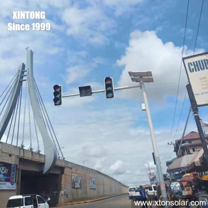 DC Solar Traffic Light Solution